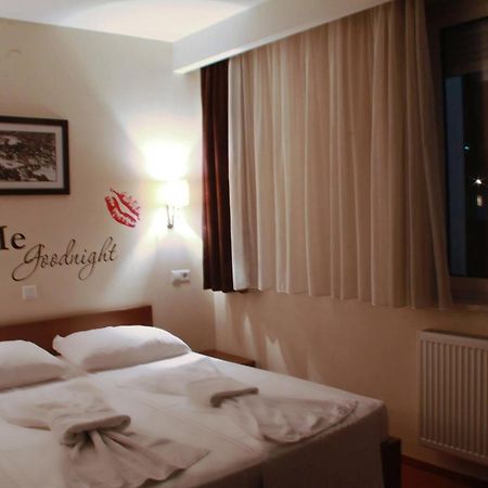 Hotel Oaza Konjic Esterno foto
