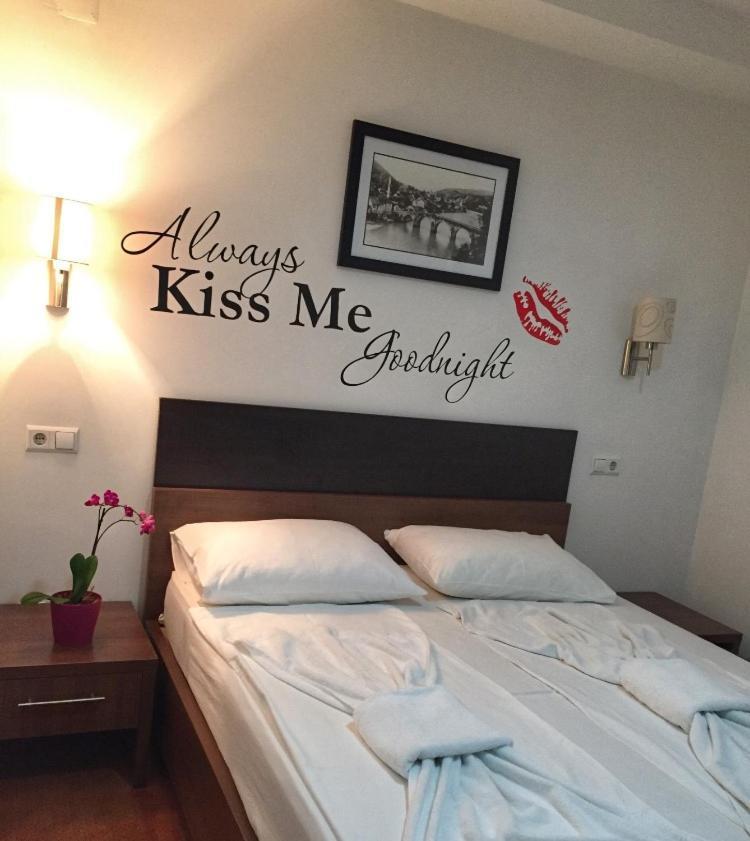 Hotel Oaza Konjic Esterno foto