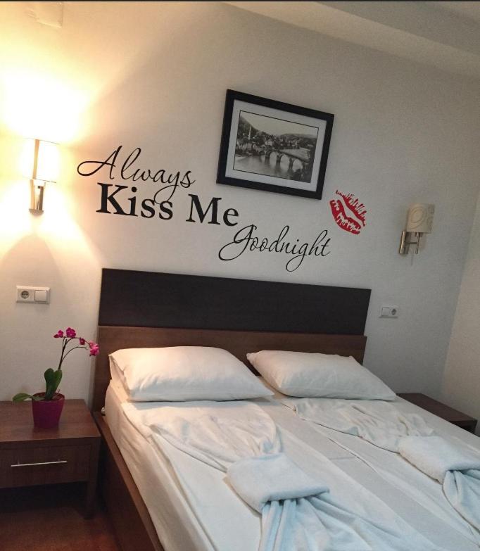 Hotel Oaza Konjic Esterno foto
