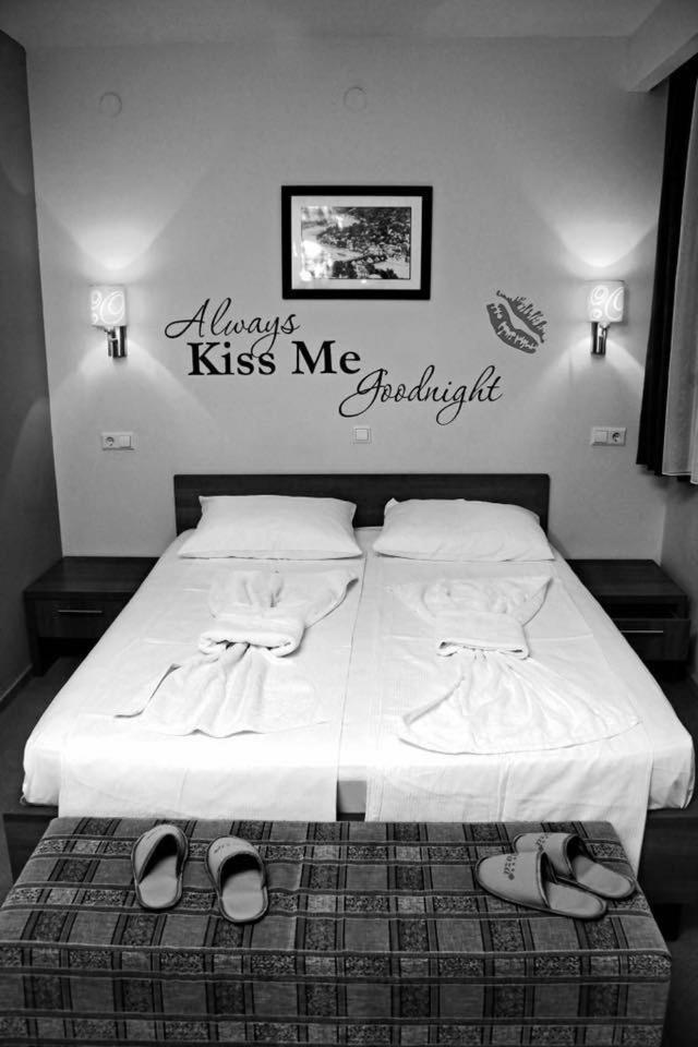 Hotel Oaza Konjic Esterno foto