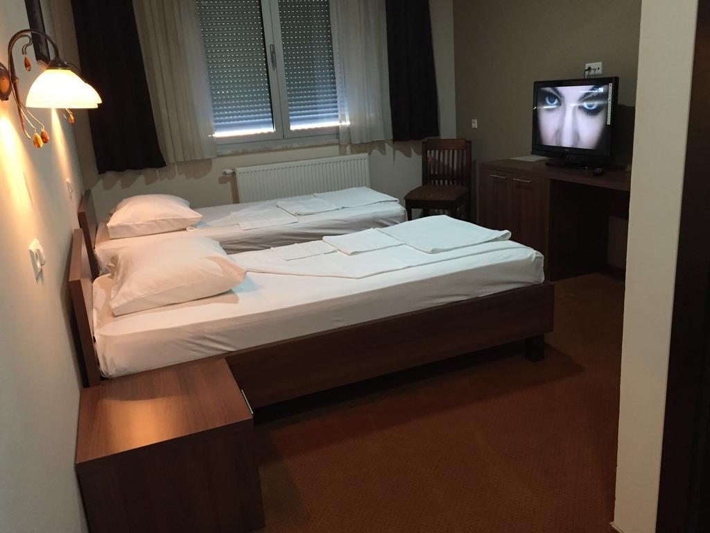 Hotel Oaza Konjic Camera foto